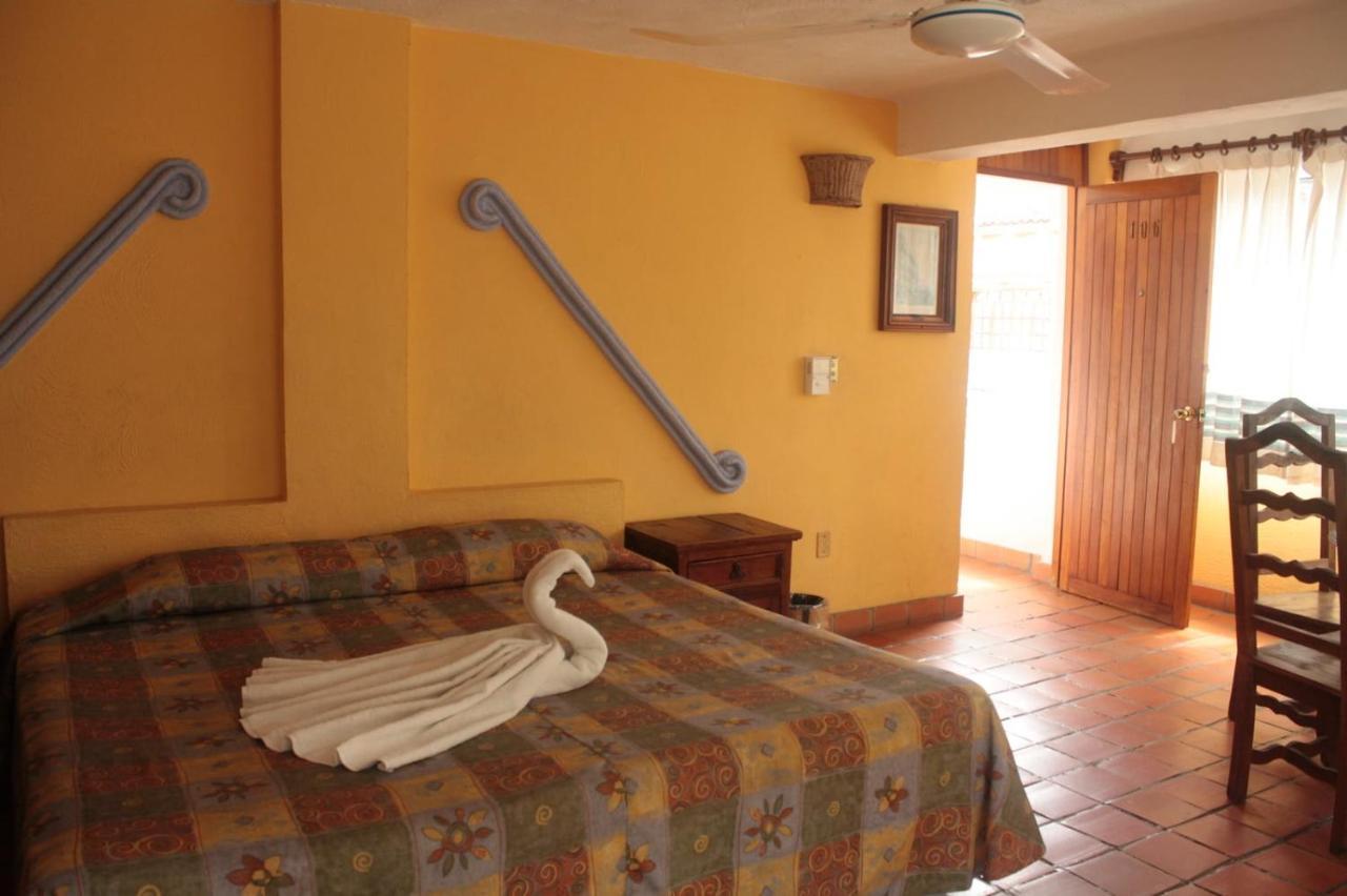 Hotel Casa Shaguiba Crucecita  Zewnętrze zdjęcie
