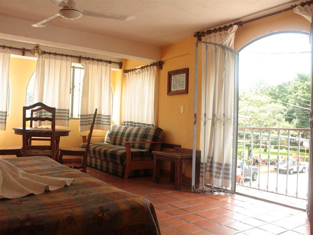 Hotel Casa Shaguiba Crucecita  Zewnętrze zdjęcie