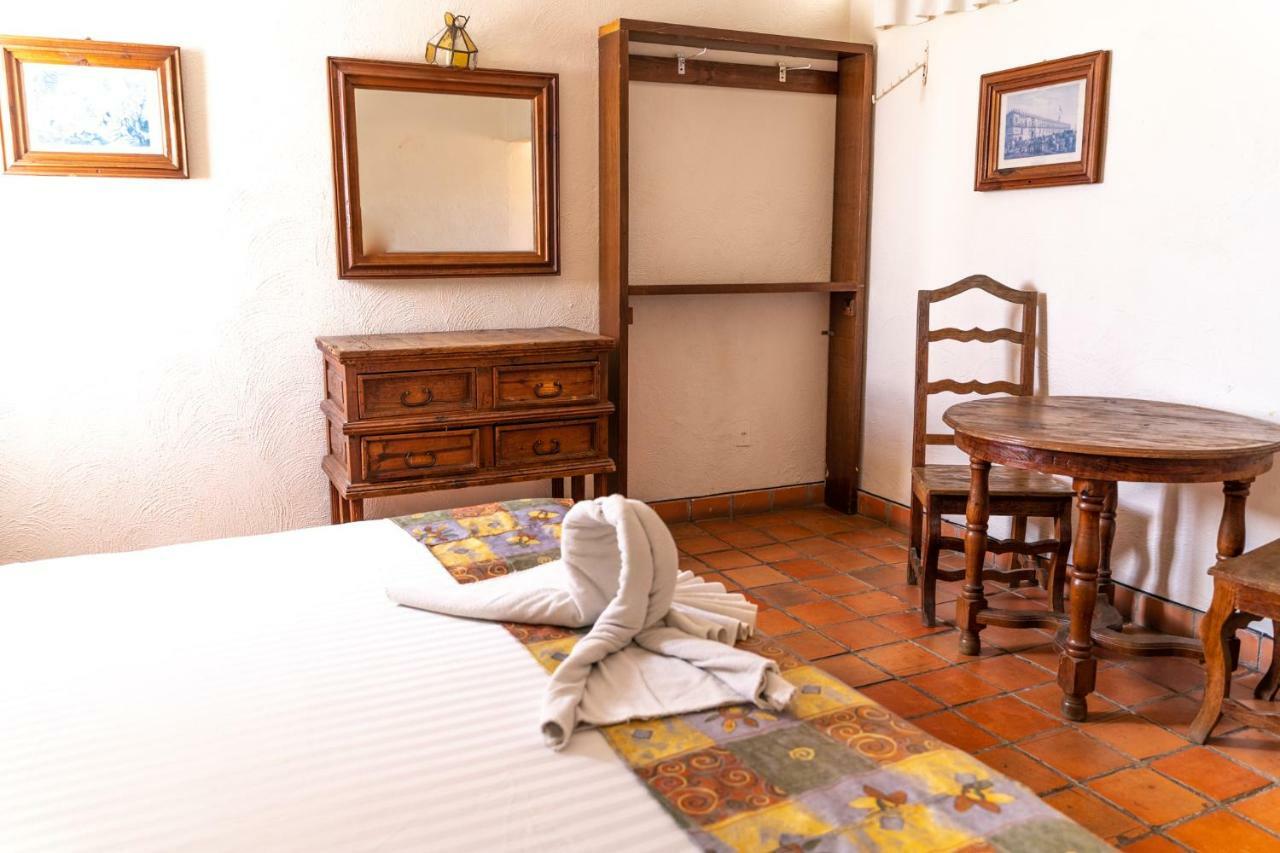 Hotel Casa Shaguiba Crucecita  Zewnętrze zdjęcie